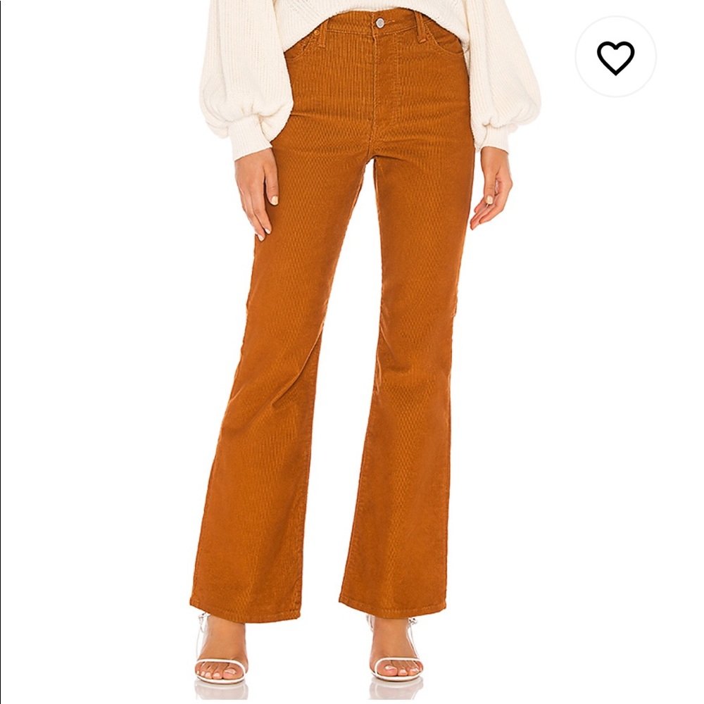 Levi’s Ribcage Flare Cord Jeans in Caramel Cafe - Picture 4 of 13